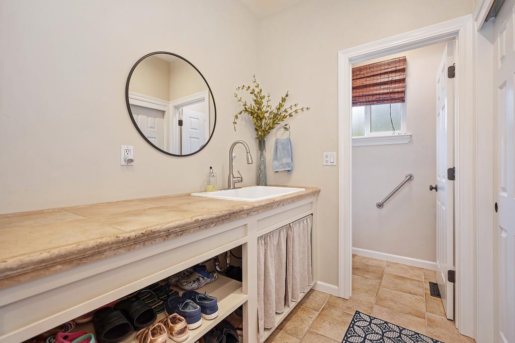325 Diamond Oaks Road Roseville, CA 95678 - Photo 32 of 48