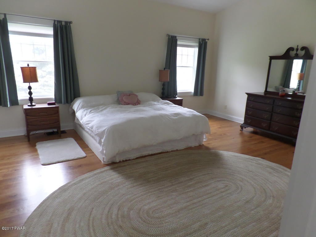 130-135 Spinnler Point Road Tafton, PA 18464 - Photo 15 of 48 Main House-Master Bedroom (2)