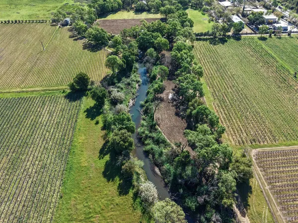 $1,695,000 | 4104 St Helena Highway, Calistoga, CA 94515