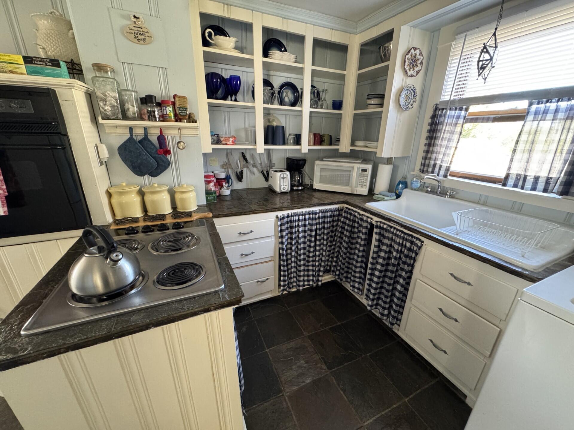 75 Elm Street Millinocket, ME 04462 - Photo 11 of 37 Kitchen