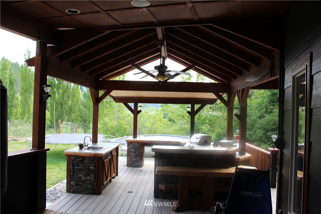 6870 Olalla Canyon Road Cashmere, WA 98815 - Photo 6 of 25 Gallery Image 6