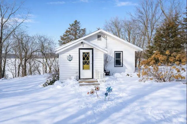 $249,000 | W6562 Barkers Road, Elkhorn, WI 53121