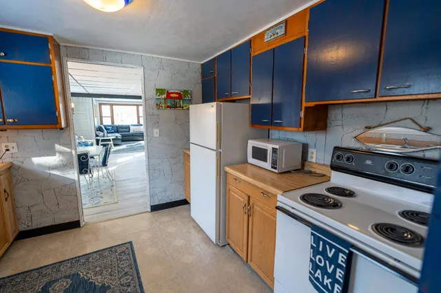 $249,000 | W6562 Barkers Road, Elkhorn, WI 53121