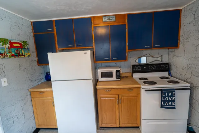 $249,000 | W6562 Barkers Road, Elkhorn, WI 53121