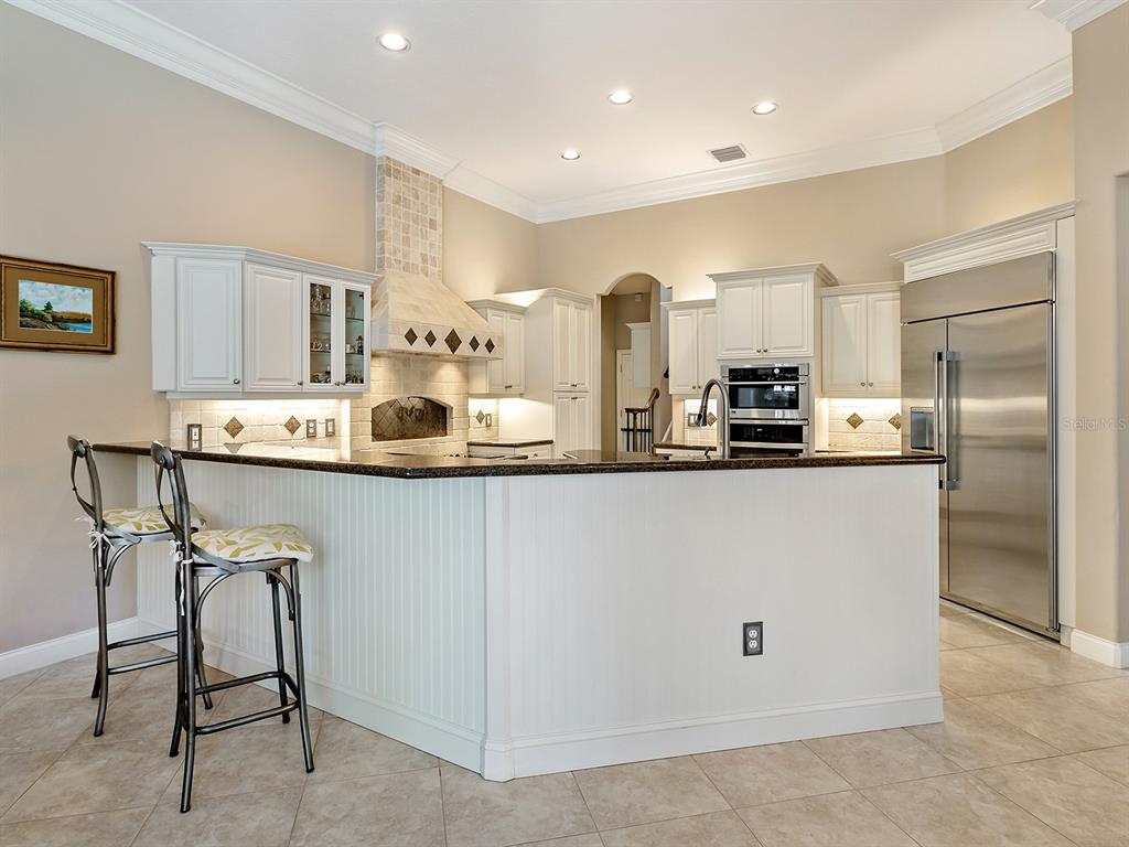 10528 Cheval Place Lakewood Ranch, FL 34202 - Photo 23 of 71