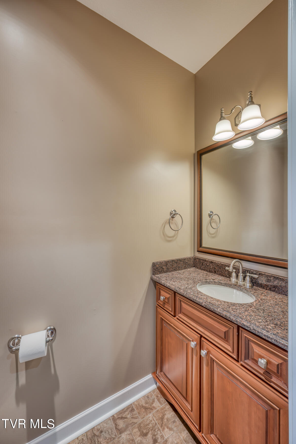 157 Ruby R Court Jonesborough, TN 37659 - Photo 12 of 109 157 Ruby R Ct 12
