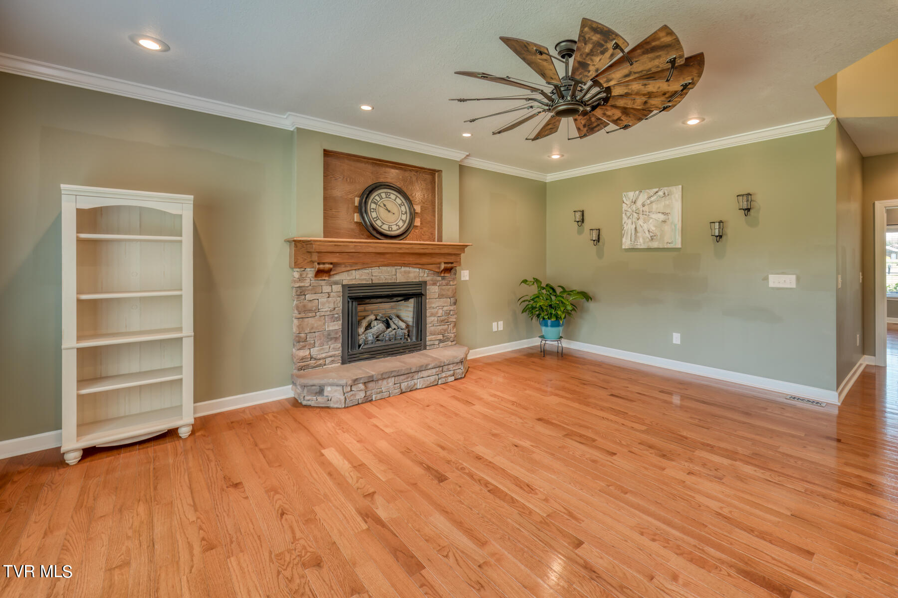 157 Ruby R Court Jonesborough, TN 37659 - Photo 27 of 109 157 Ruby R Ct 27