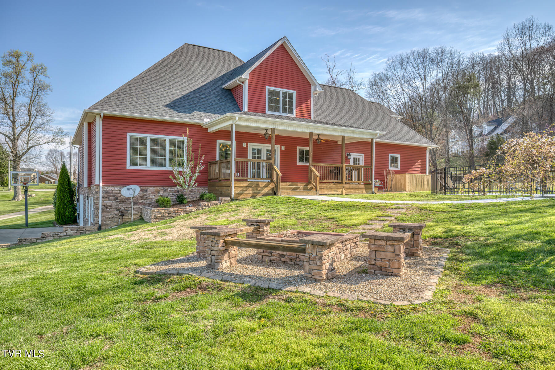 157 Ruby R Court Jonesborough, TN 37659 - Photo 3 of 109 157 Ruby R Ct 3