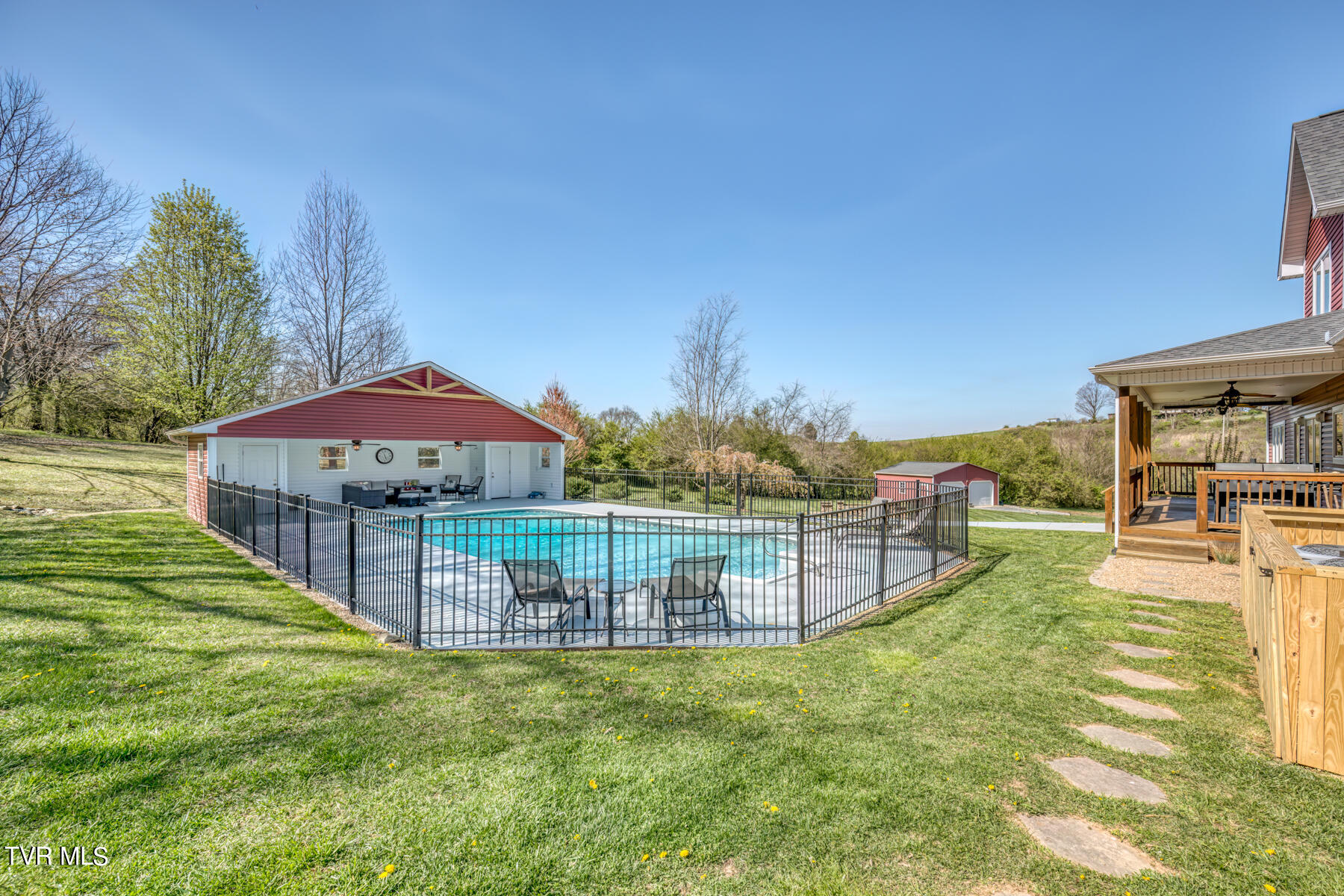 157 Ruby R Court Jonesborough, TN 37659 - Photo 76 of 109 157 Ruby R Ct 76