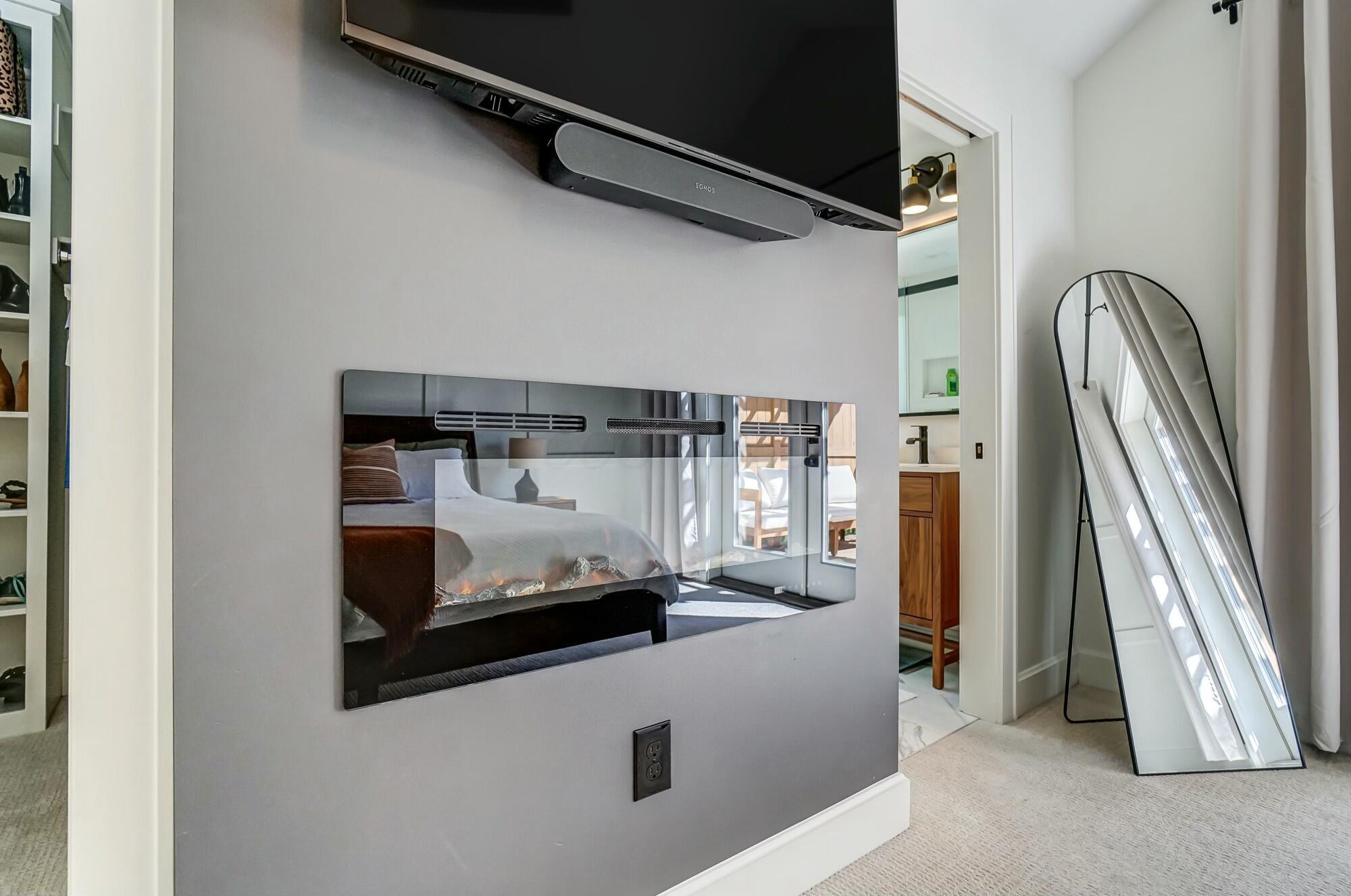 533 East Torrence Road Columbus, OH 43214 - Photo 26 of 64 ...and electric fireplace...