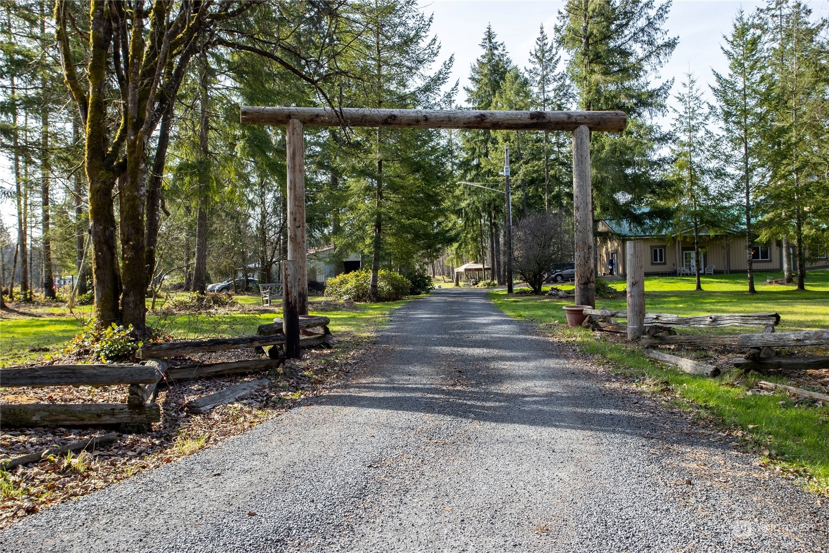 411 Zandecki Road Chehalis, WA 98532 - Photo 2 of 40 a view of a park with large trees