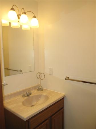 391 Providence Road, Unit E Grafton, MA 01560 - Photo 7 of 22 Gallery Image 7