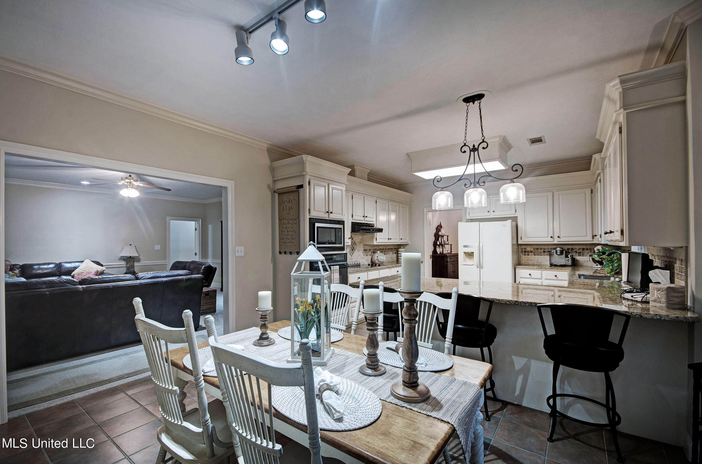 518 Ridge Circle Brandon, MS 39047 - Photo 15 of 51 IMGP6793_4_5