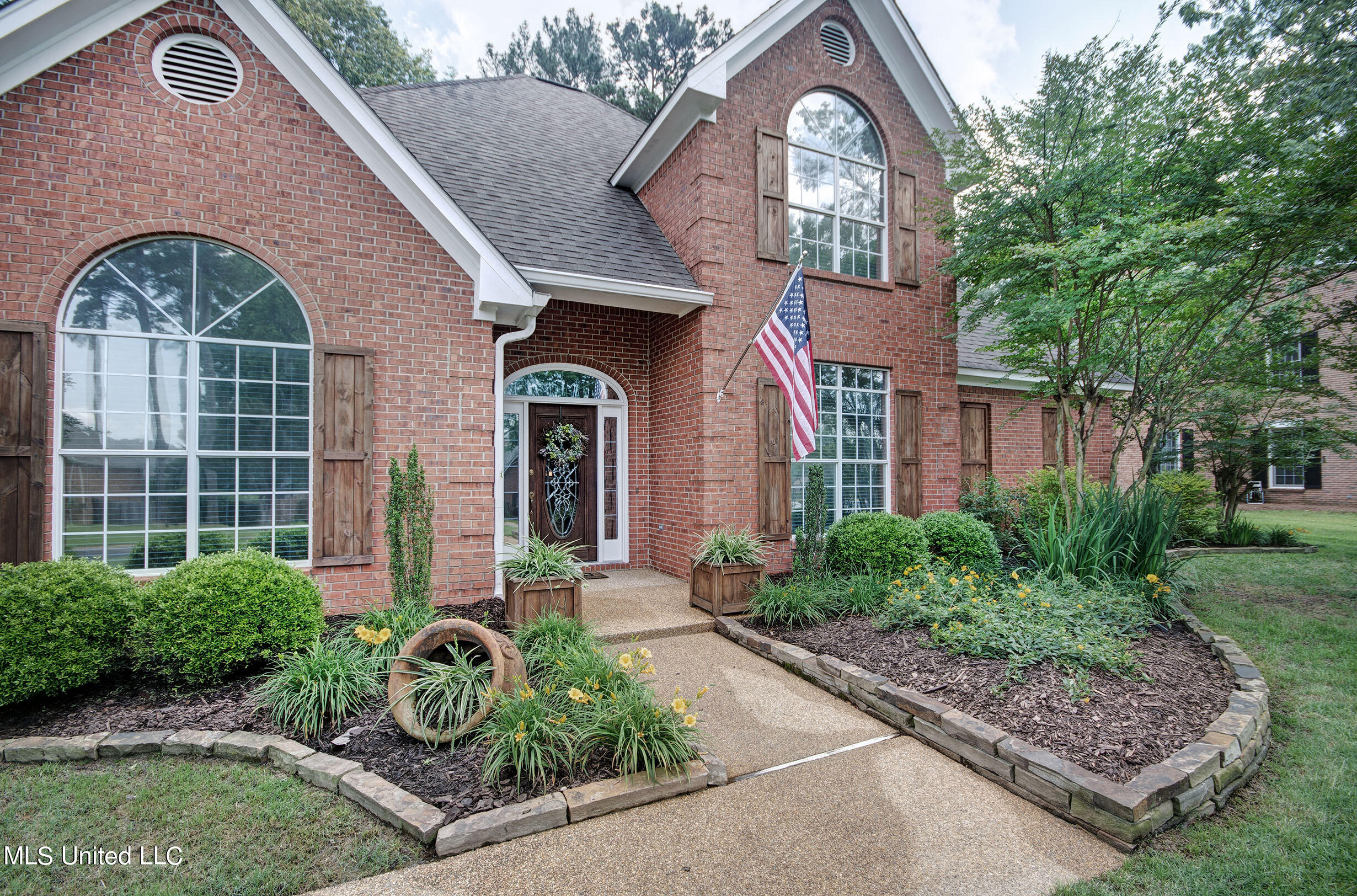 518 Ridge Circle Brandon, MS 39047 - Photo 2 of 51 IMGP7311_2_3