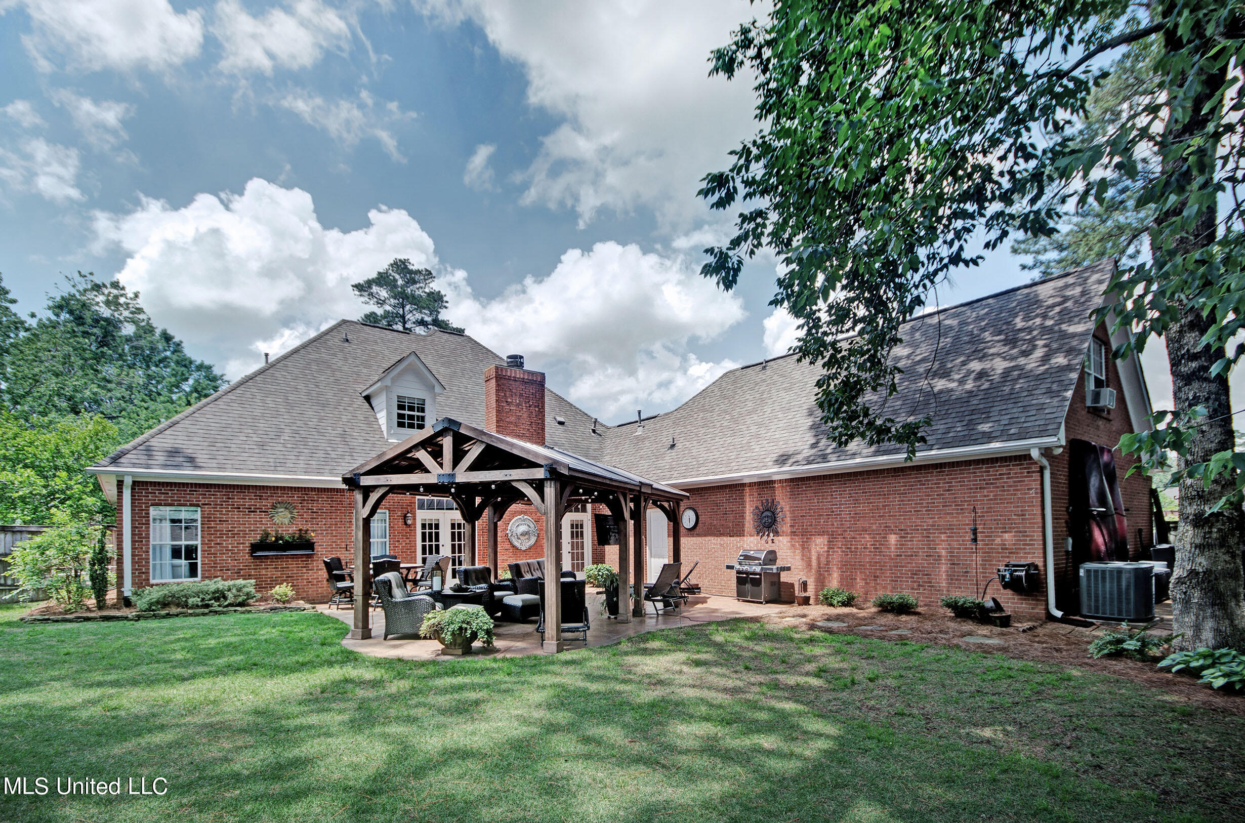 518 Ridge Circle Brandon, MS 39047 - Photo 4 of 51 IMGP7350_1_2