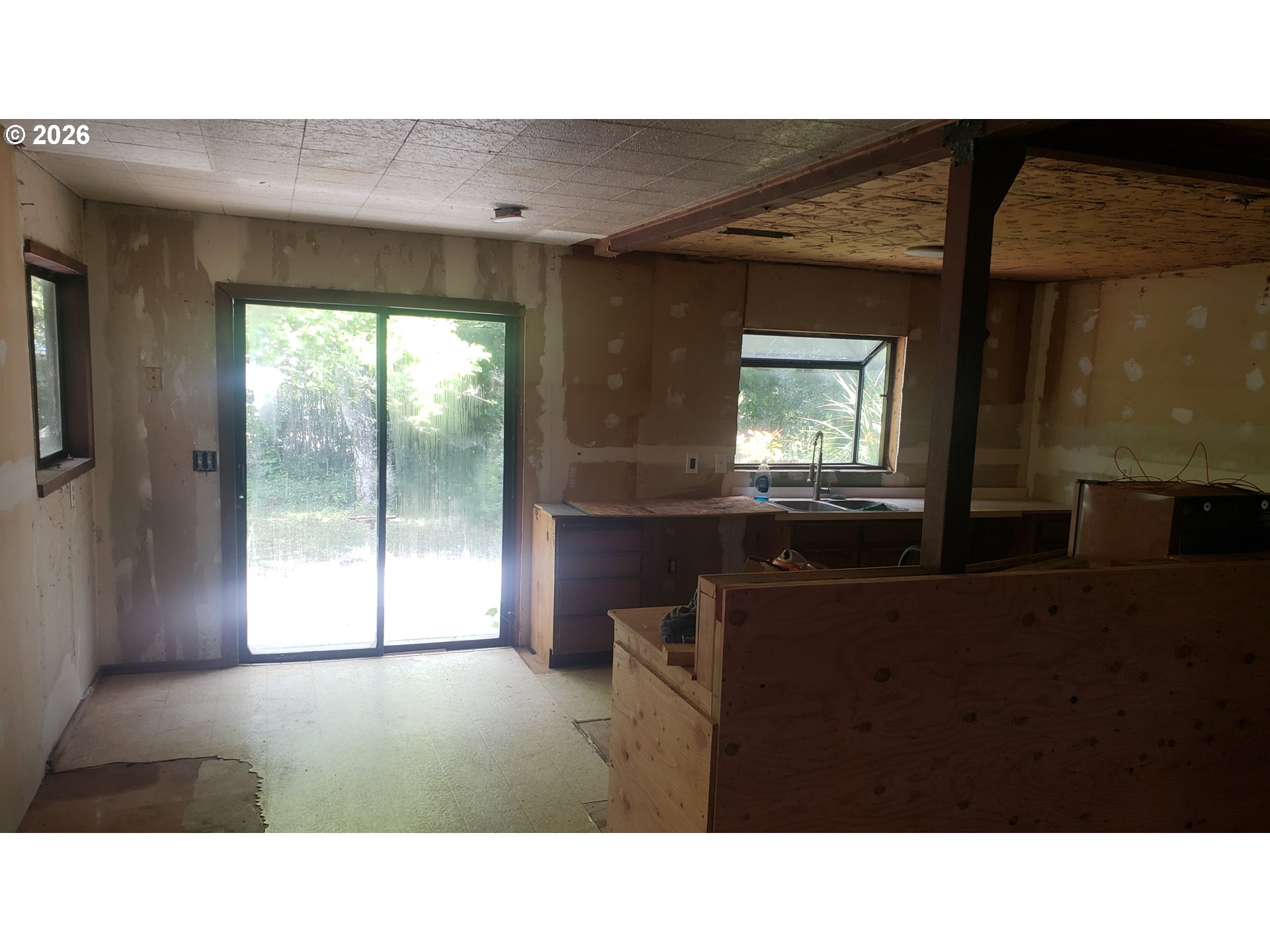 95665 Jerry's Flat Road Gold Beach, OR 97444 - Photo 8 of 39 Kitchen