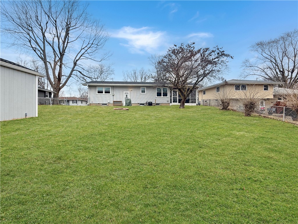4335 East Du Frain Avenue Decatur, IL 62526 - Photo 22 of 22 Gallery Image 22