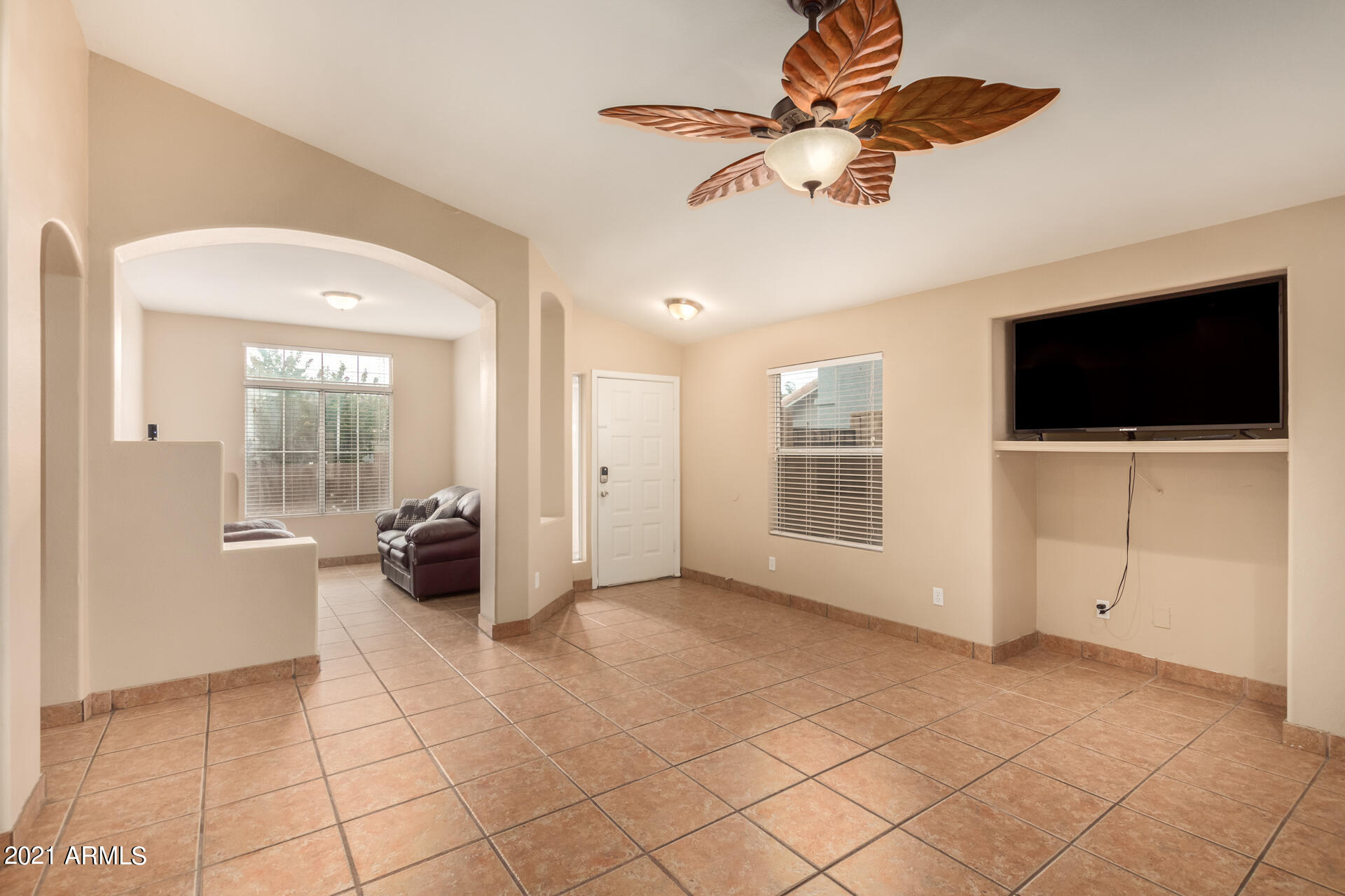 8746 West Granada Road Phoenix, AZ 85037 - Photo 12 of 34 12-Granada