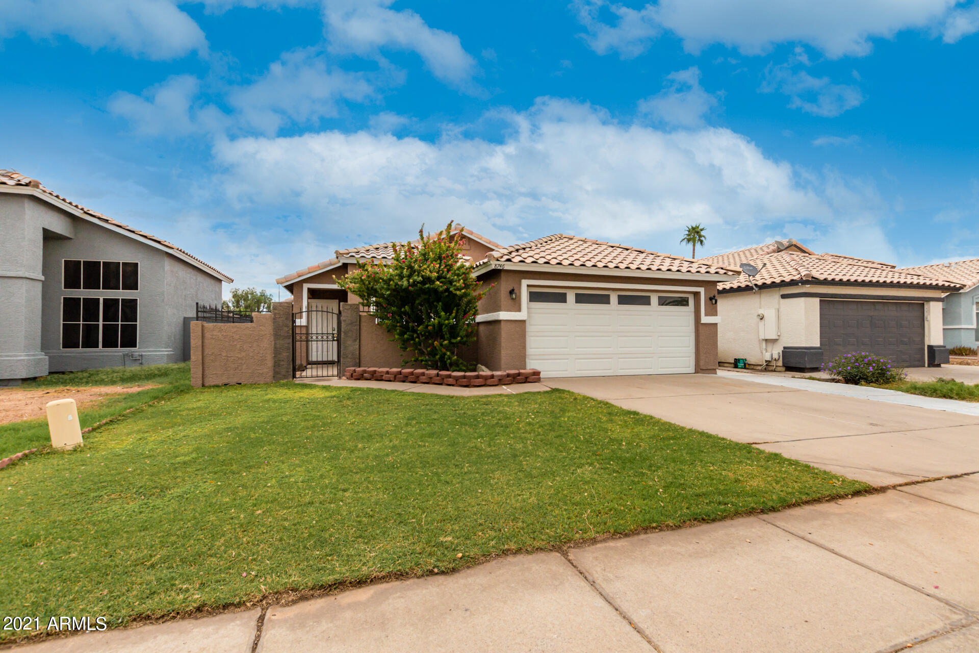 8746 West Granada Road Phoenix, AZ 85037 - Photo 5 of 34 05-Granada