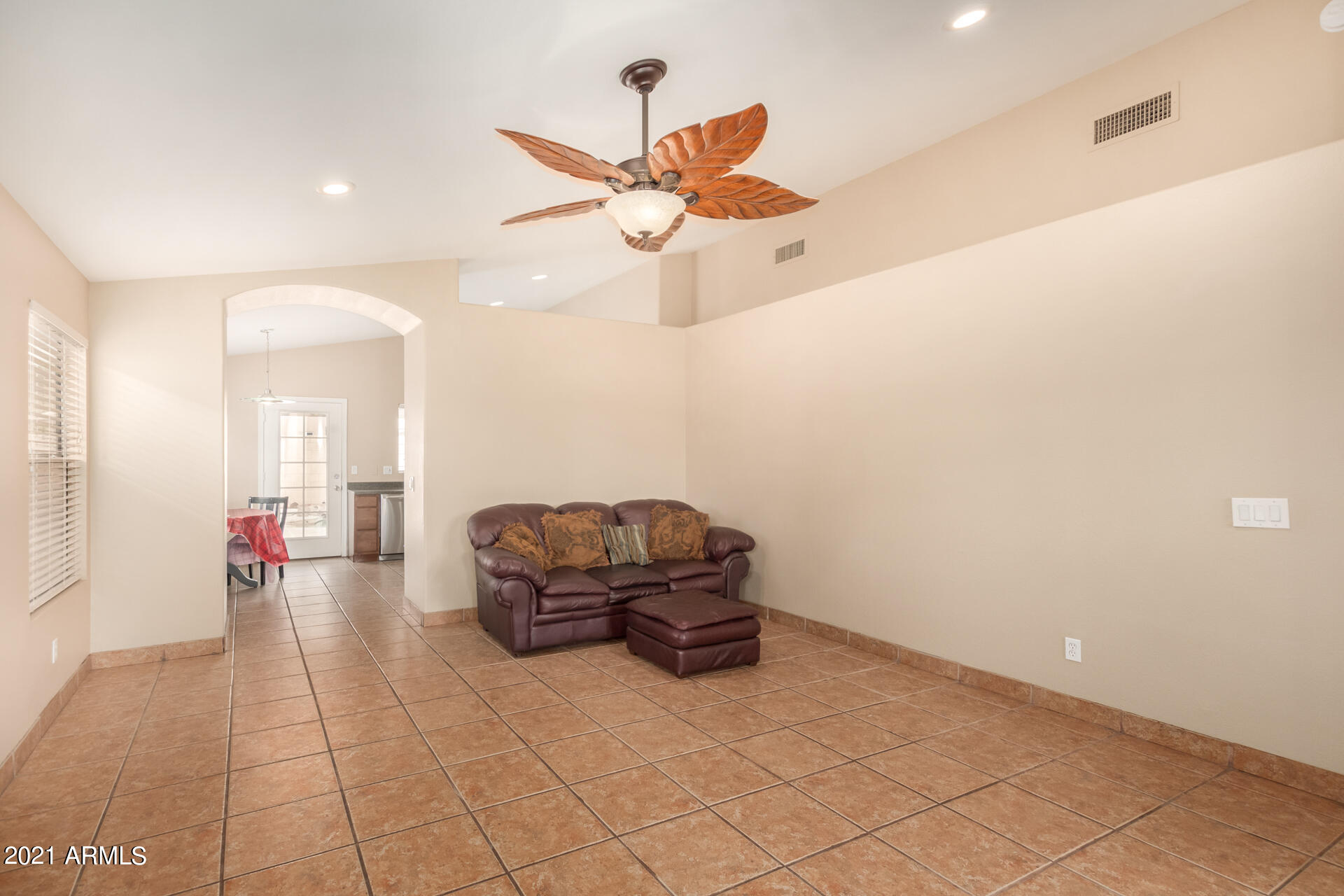8746 West Granada Road Phoenix, AZ 85037 - Photo 10 of 34 10-Granada