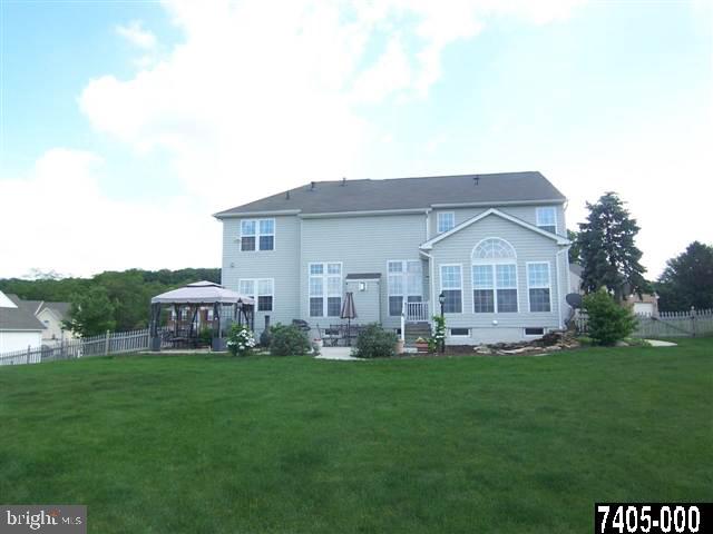 506 Wynwood Road York, PA 17402 - Photo 22 of 25 Gallery Image 22