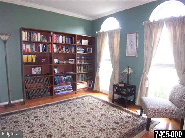 506 Wynwood Road York, PA 17402 - Photo 5 of 25 Gallery Image 5