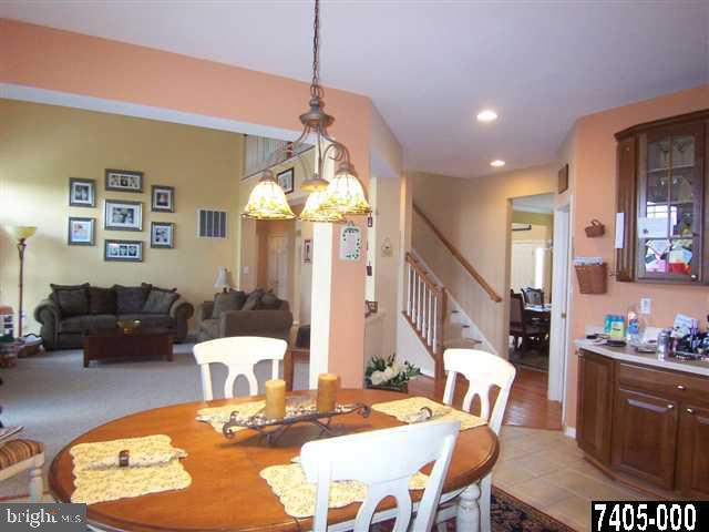 506 Wynwood Road York, PA 17402 - Photo 6 of 25 Gallery Image 6
