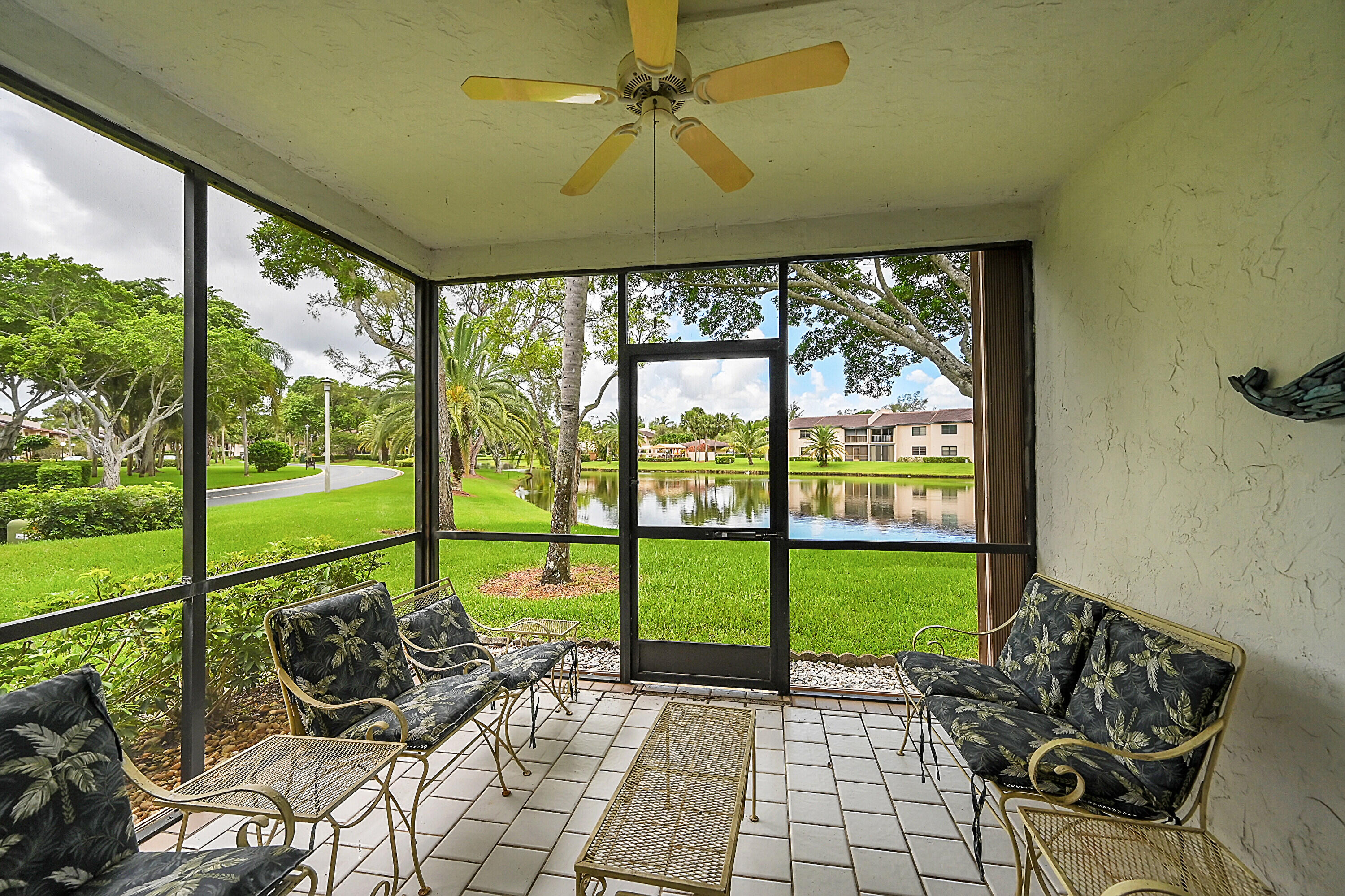 9261 Vista Del Lago, Unit A Boca Raton, FL 33428 - Photo 20 of 25 21_patio