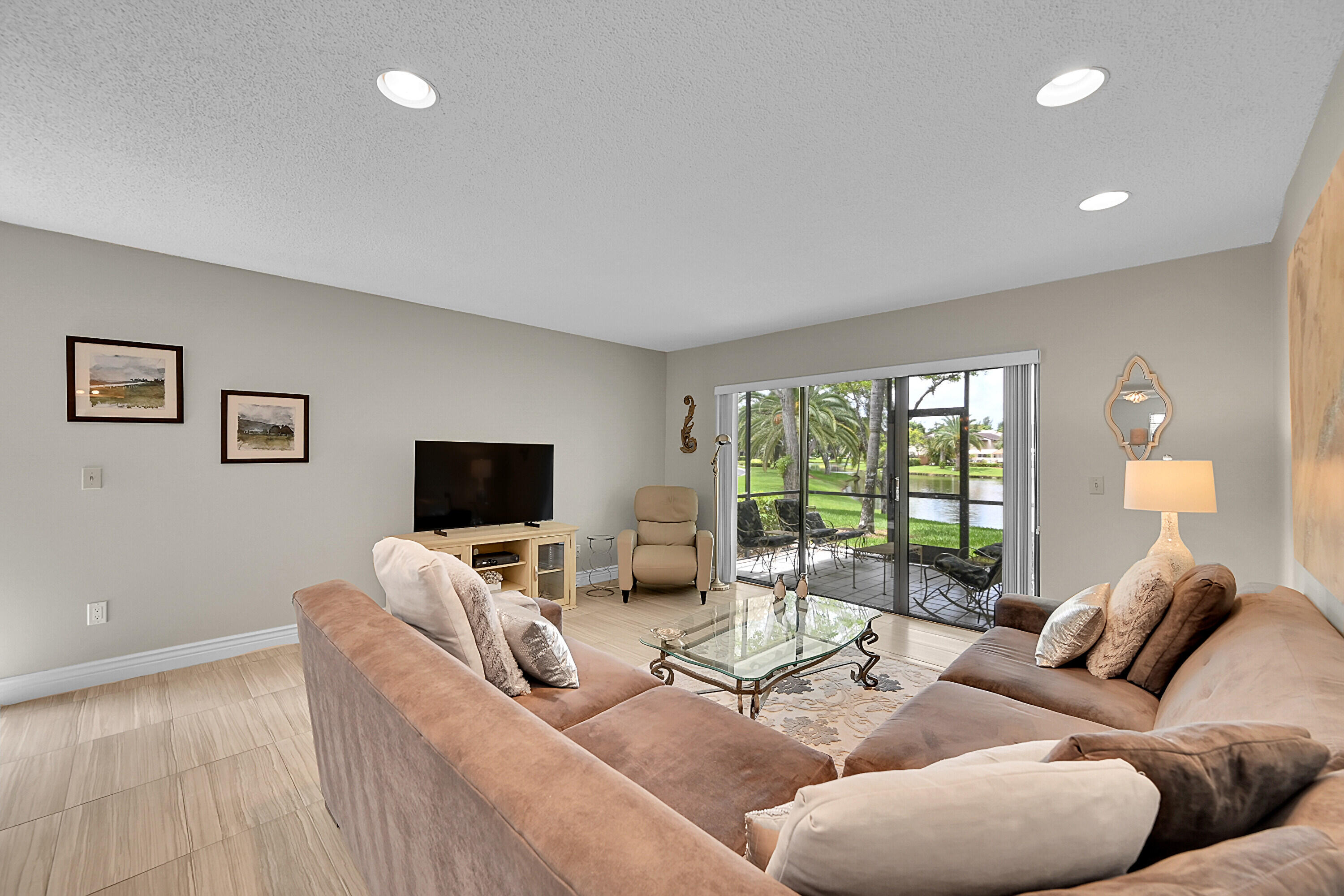 9261 Vista Del Lago, Unit A Boca Raton, FL 33428 - Photo 4 of 25 05_52812 (5)