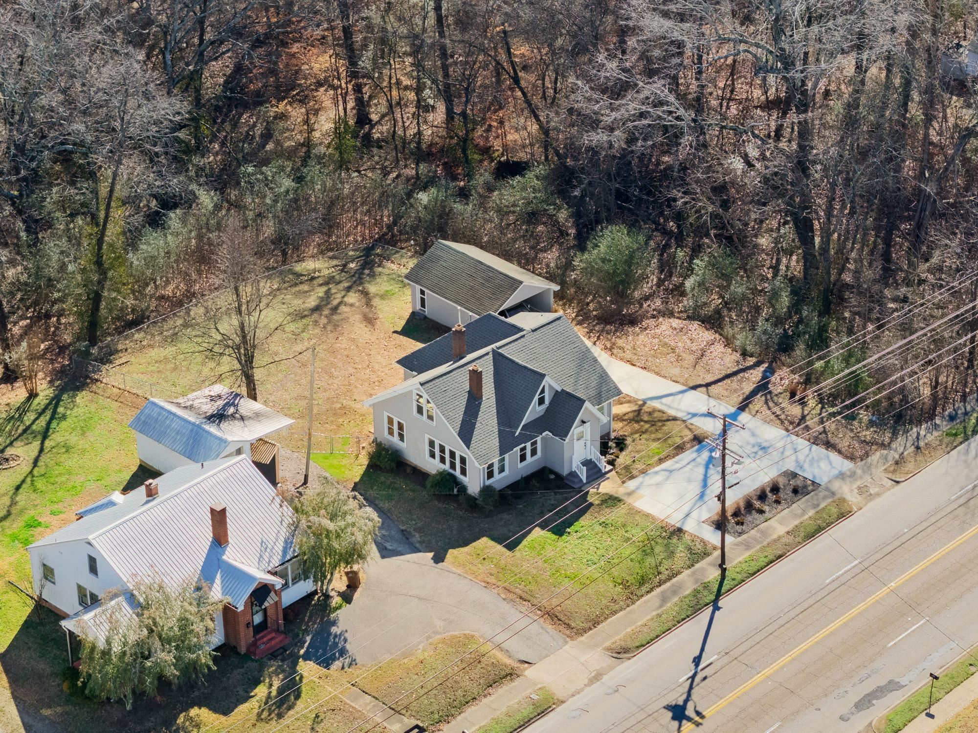 242 Broad Street North Lexington, TN 38351 - Photo 12 of 40 Aerial view of property and surrounding area