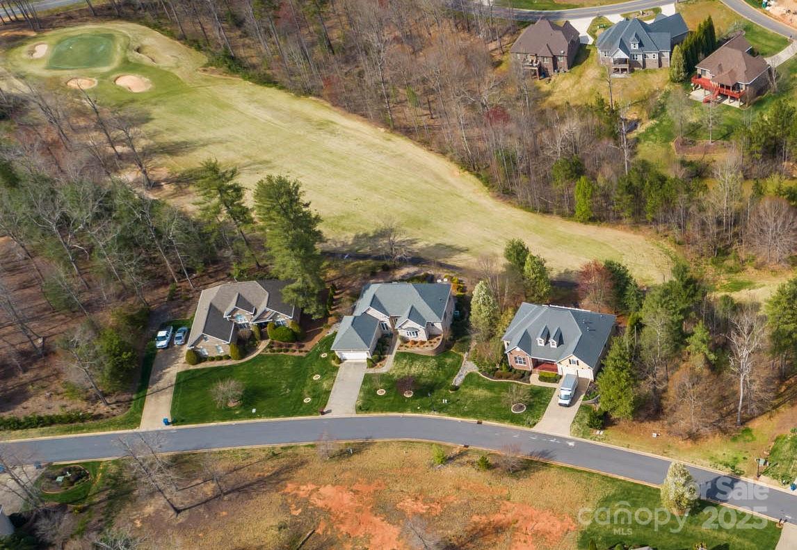 49 Scenic Ridge Drive, Unit 4 Hickory, NC 28601 - Photo 29 of 37 Gallery Image 29