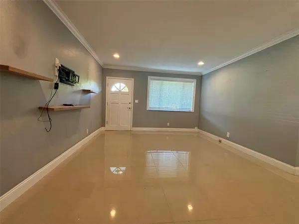 $2,800 | 3811 Northeast 18th Avenue, Pompano Beach, FL 33064
