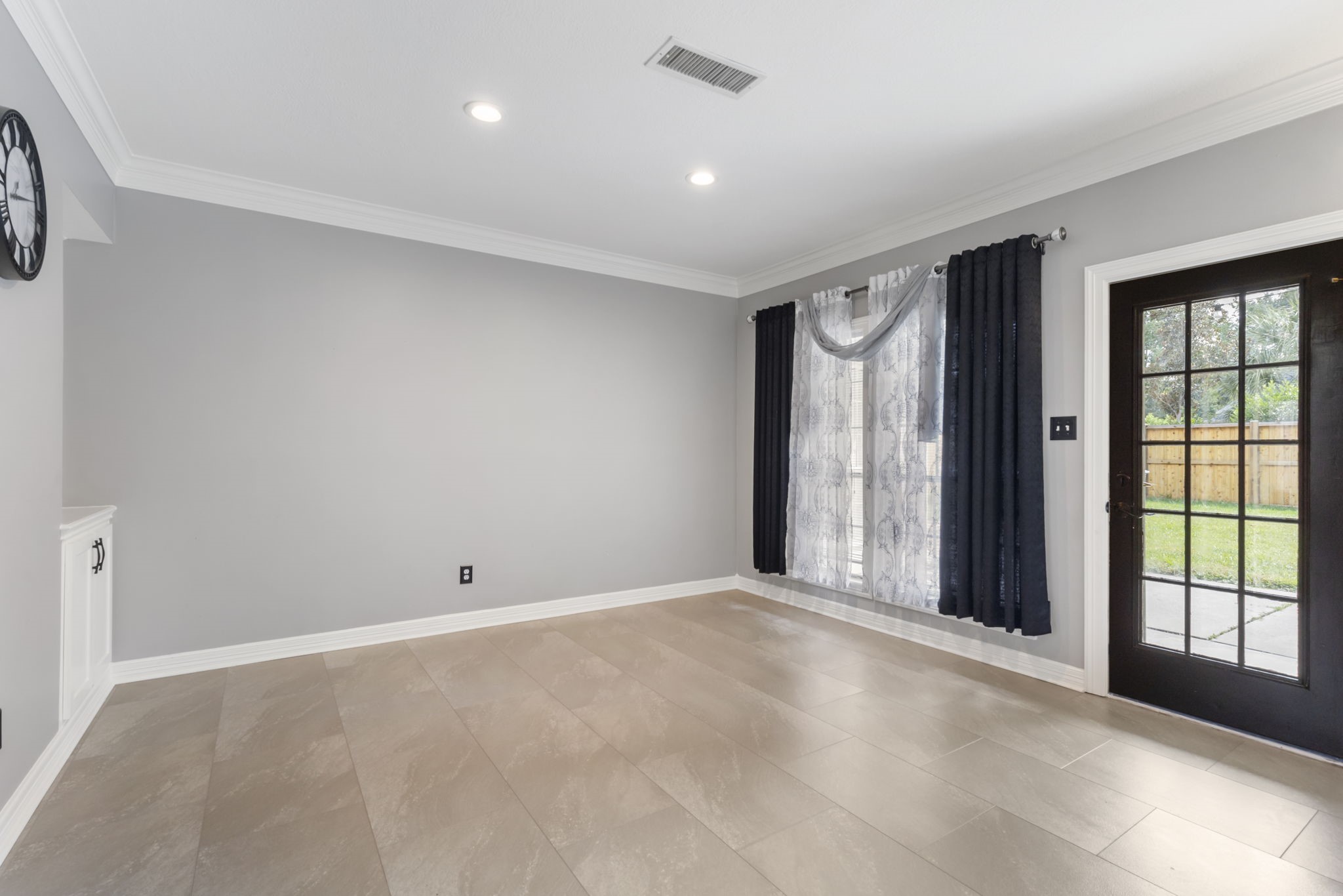 3427 Rolling Terrace Drive Spring, TX 77388 - Photo 16 of 36 a view of an empty room with a window