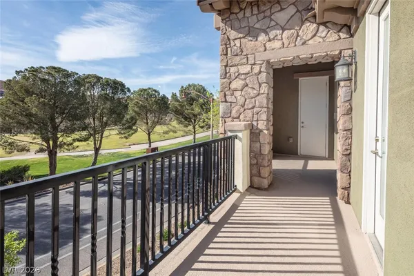$3,850 | 15 Via Di Vita, Henderson, NV 89011