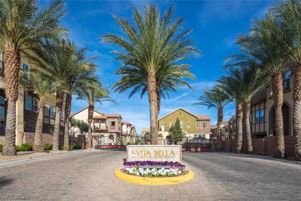 $3,850 | 15 Via Di Vita, Henderson, NV 89011
