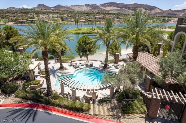 $3,850 | 15 Via Di Vita, Henderson, NV 89011