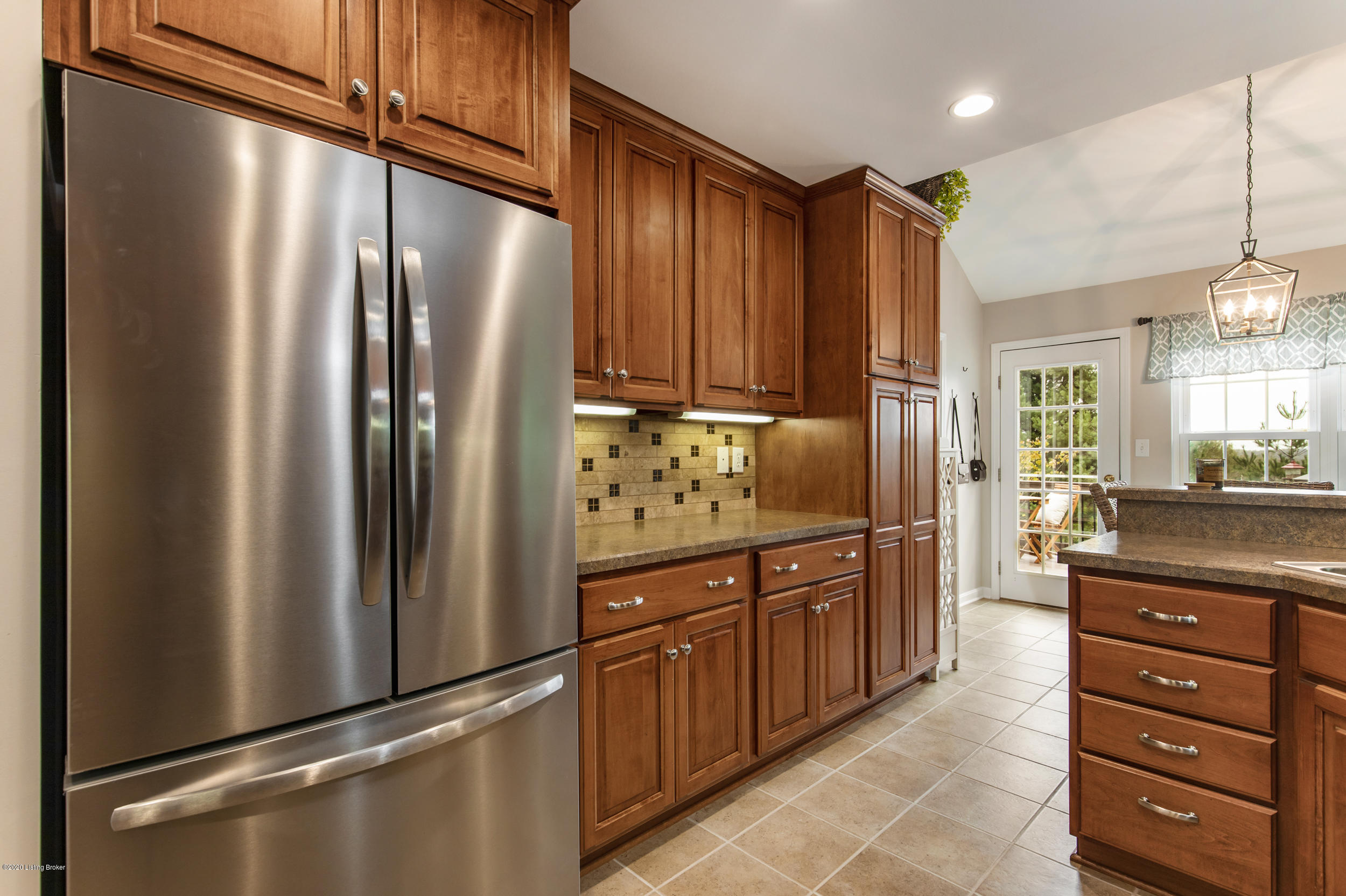 4202 Garden Ridge Road Crestwood, KY 40014 - Photo 19 of 45 18-kitchen