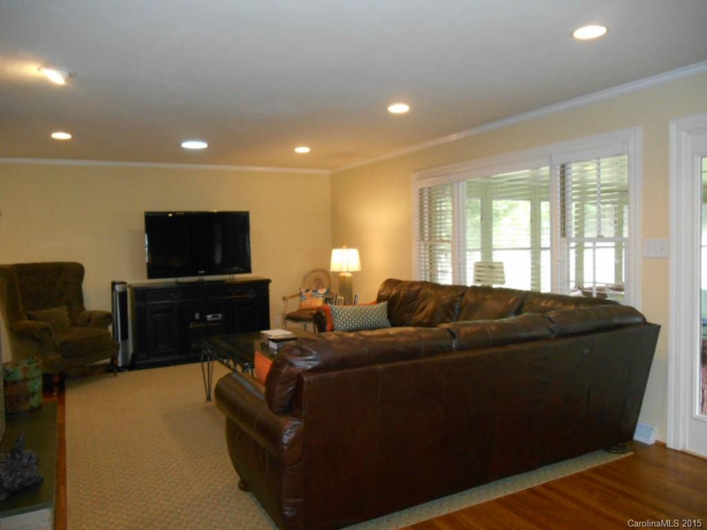 1628 Colony Road Salisbury, NC 28144 - Photo 8 of 23 Gallery Image 8