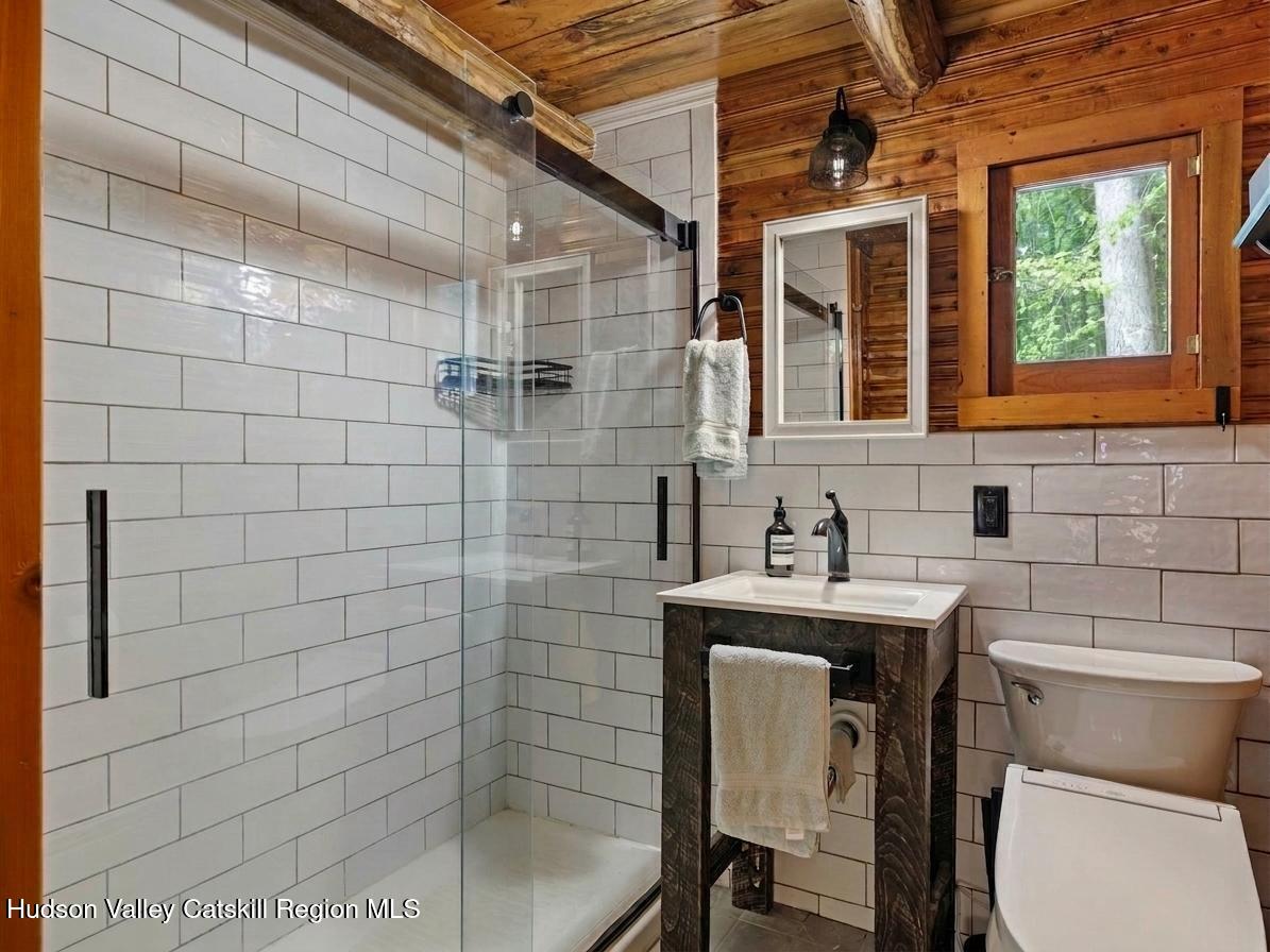 60 Muddy Brook Road Phoenicia, NY 12464 - Photo 21 of 33 collov-ai_20260622151315_4zh0ir