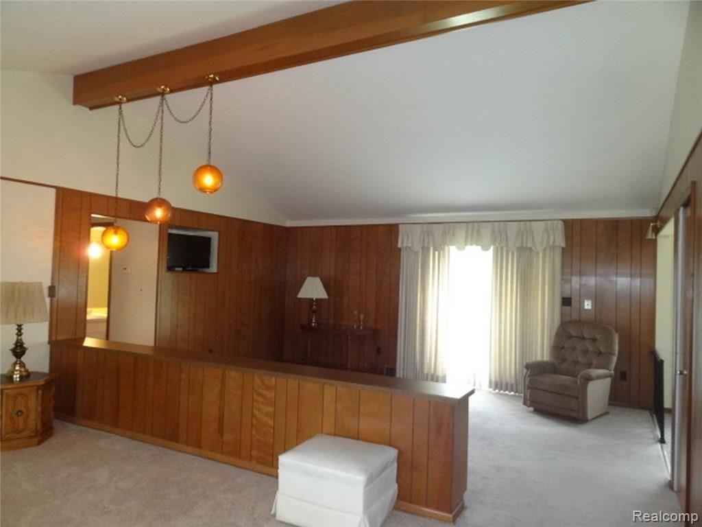 8177 Menge Street Center Line, MI 48015 - Photo 6 of 14