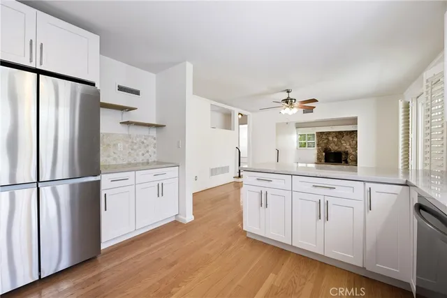 $5,200 | 23416 Community Street, Unit A, West Hills, CA 91304