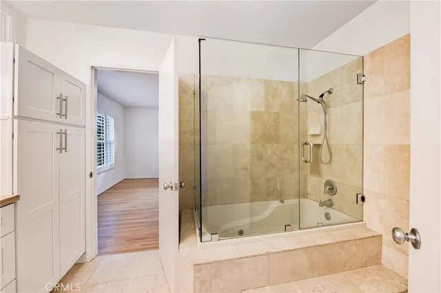 $5,200 | 23416 Community Street, Unit A, West Hills, CA 91304