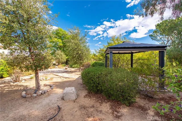 $5,200 | 23416 Community Street, Unit A, West Hills, CA 91304