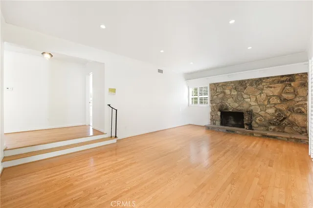 $5,200 | 23416 Community Street, Unit A, West Hills, CA 91304