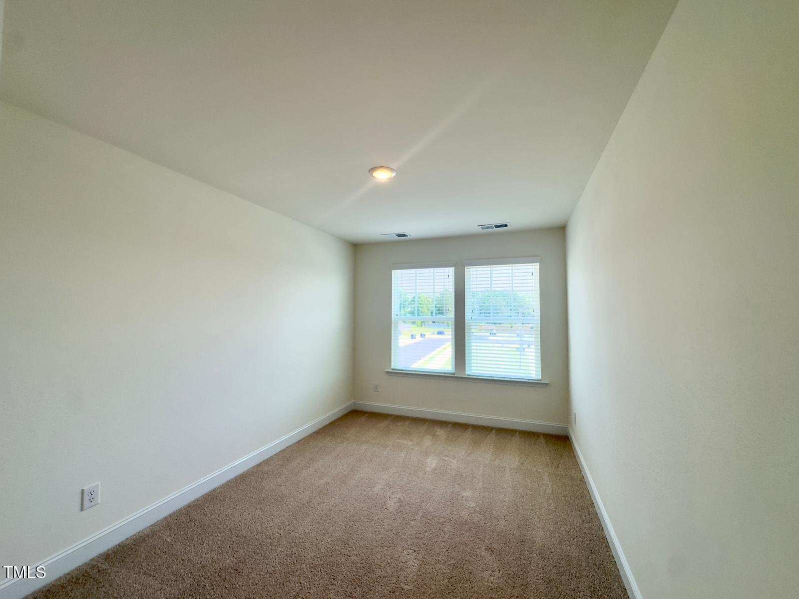 23 Bibury Way Angier, NC 27501 - Photo 22 of 28 IMG-20250626-WA0064