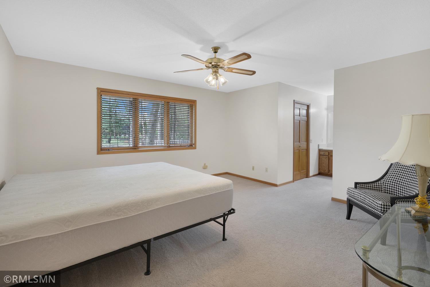 18603 Kristie Lane Eden Prairie, MN 55346 - Photo 13 of 36