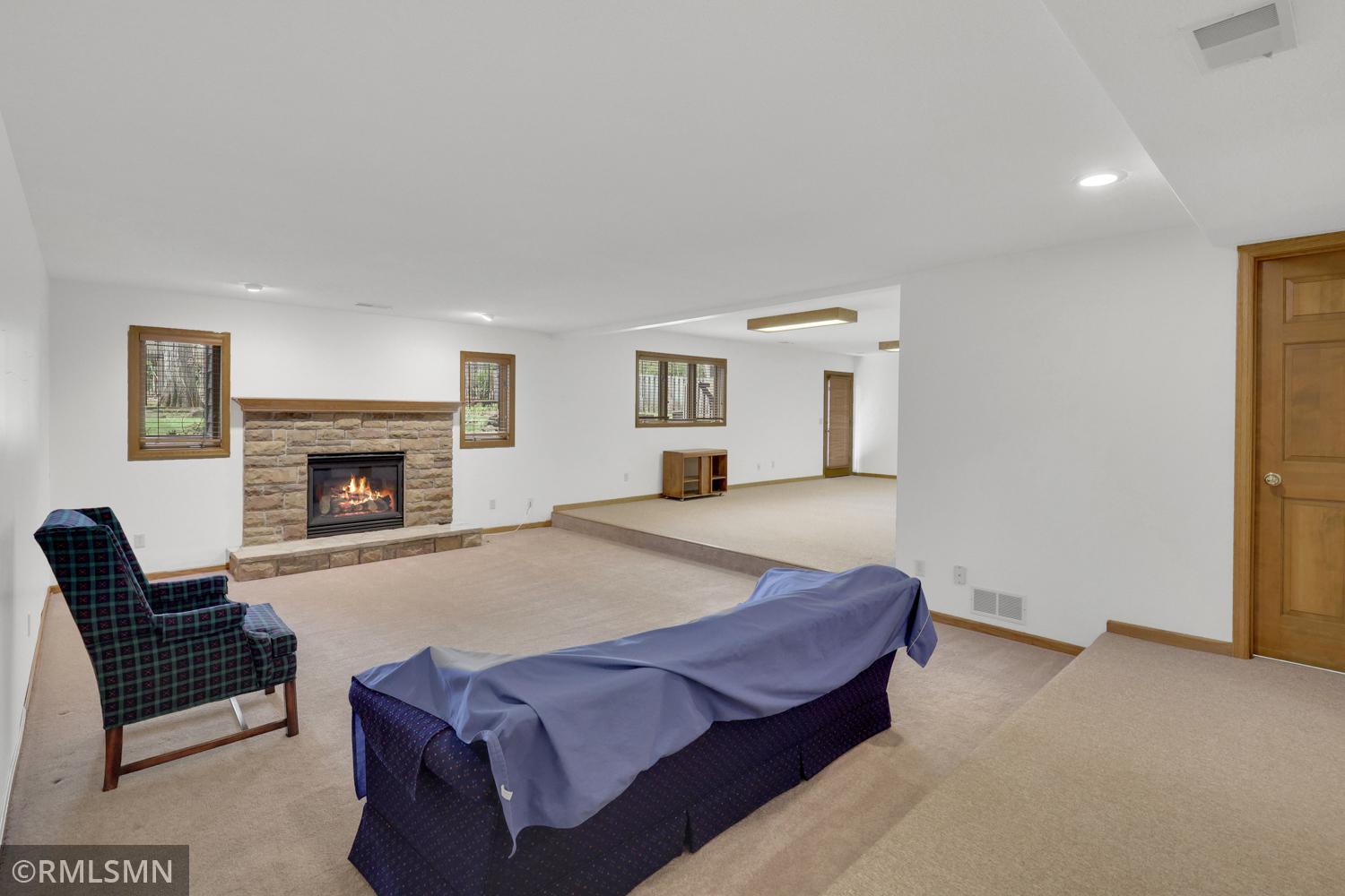 18603 Kristie Lane Eden Prairie, MN 55346 - Photo 20 of 36