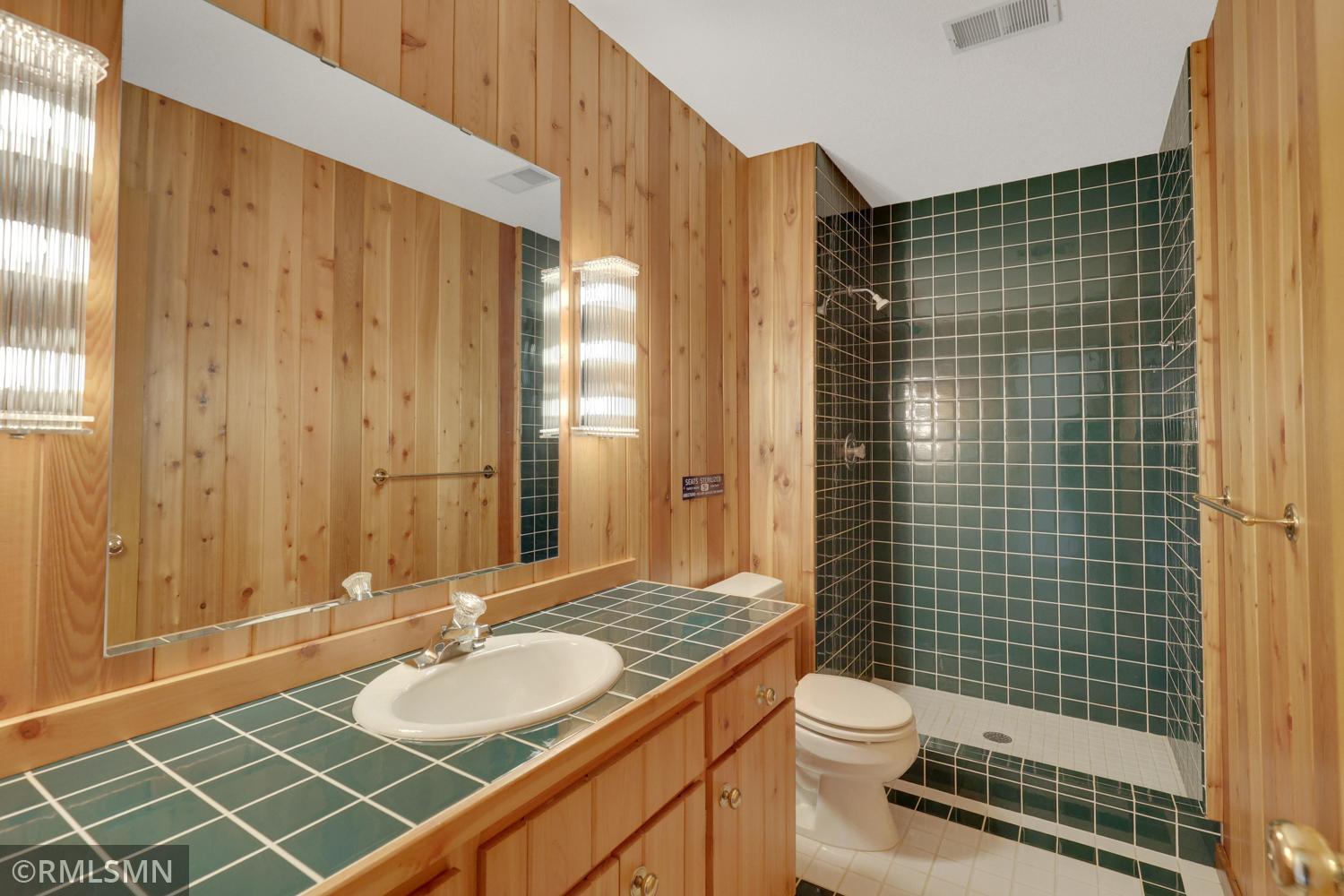 18603 Kristie Lane Eden Prairie, MN 55346 - Photo 28 of 36