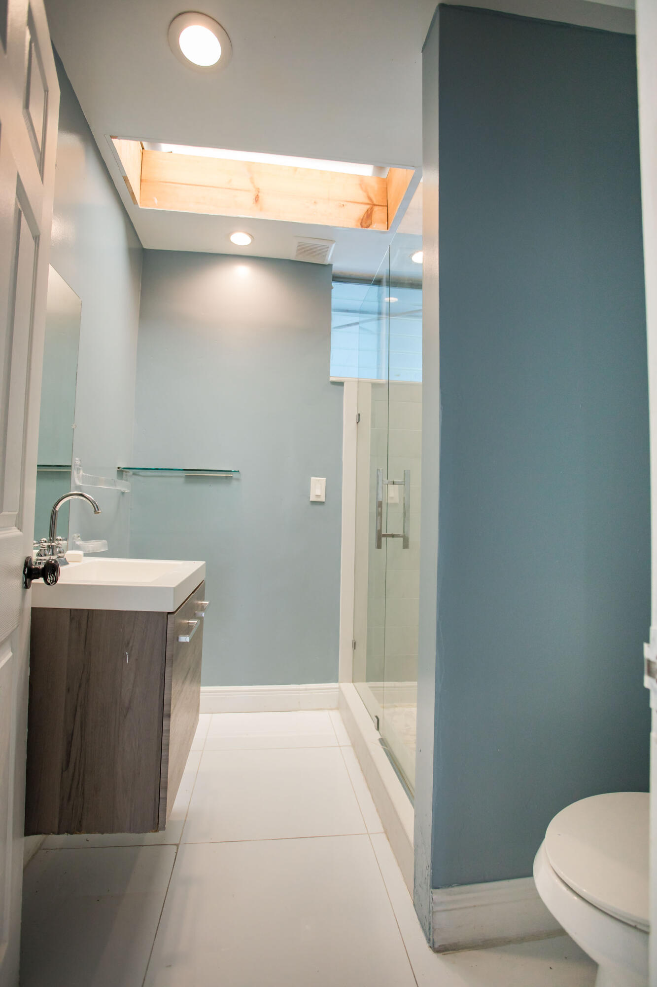 7306 Clarke Road Lake Clarke Shores, FL 33406 - Photo 20 of 77 Bathroom