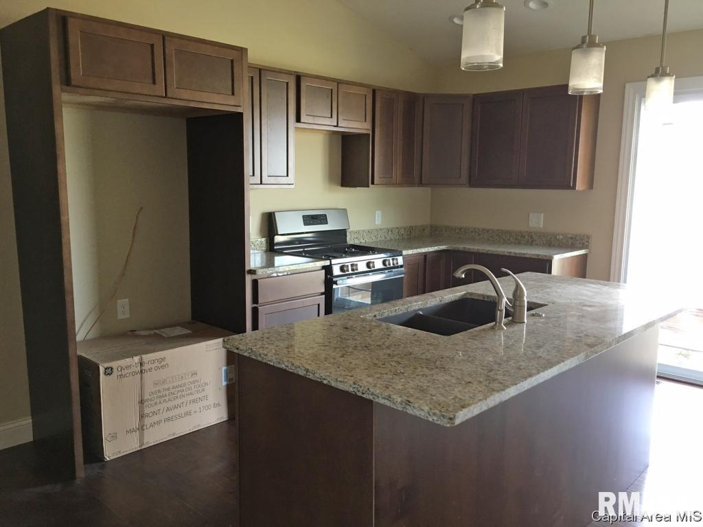 4801 Chestnut Drive Springfield, IL 62711 - Photo 5 of 8 Gallery Image 5